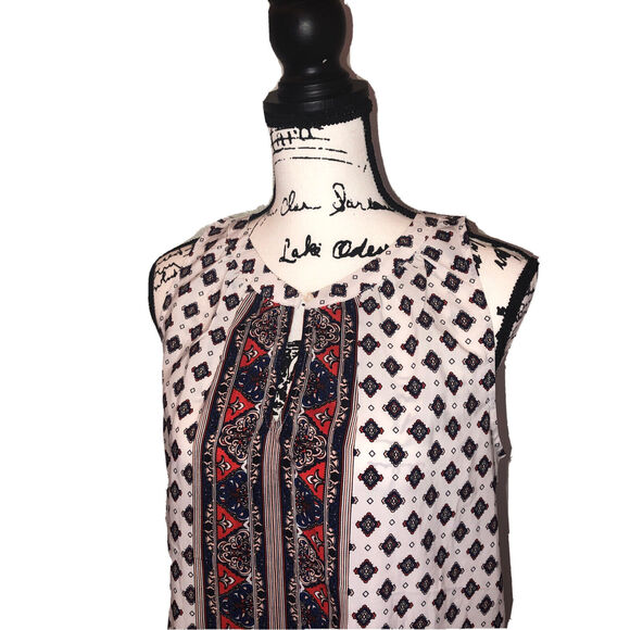 Jasmine &‎ Juliana Sleeveless Top Navy/Red Floral EUC Size M - Picture 5 of 11